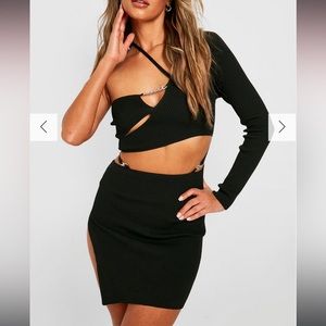 CUT OUT DETAIL RIB KNITTED MINI DRESS